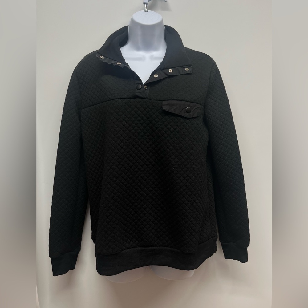 Black Quilted Pullover Sweater